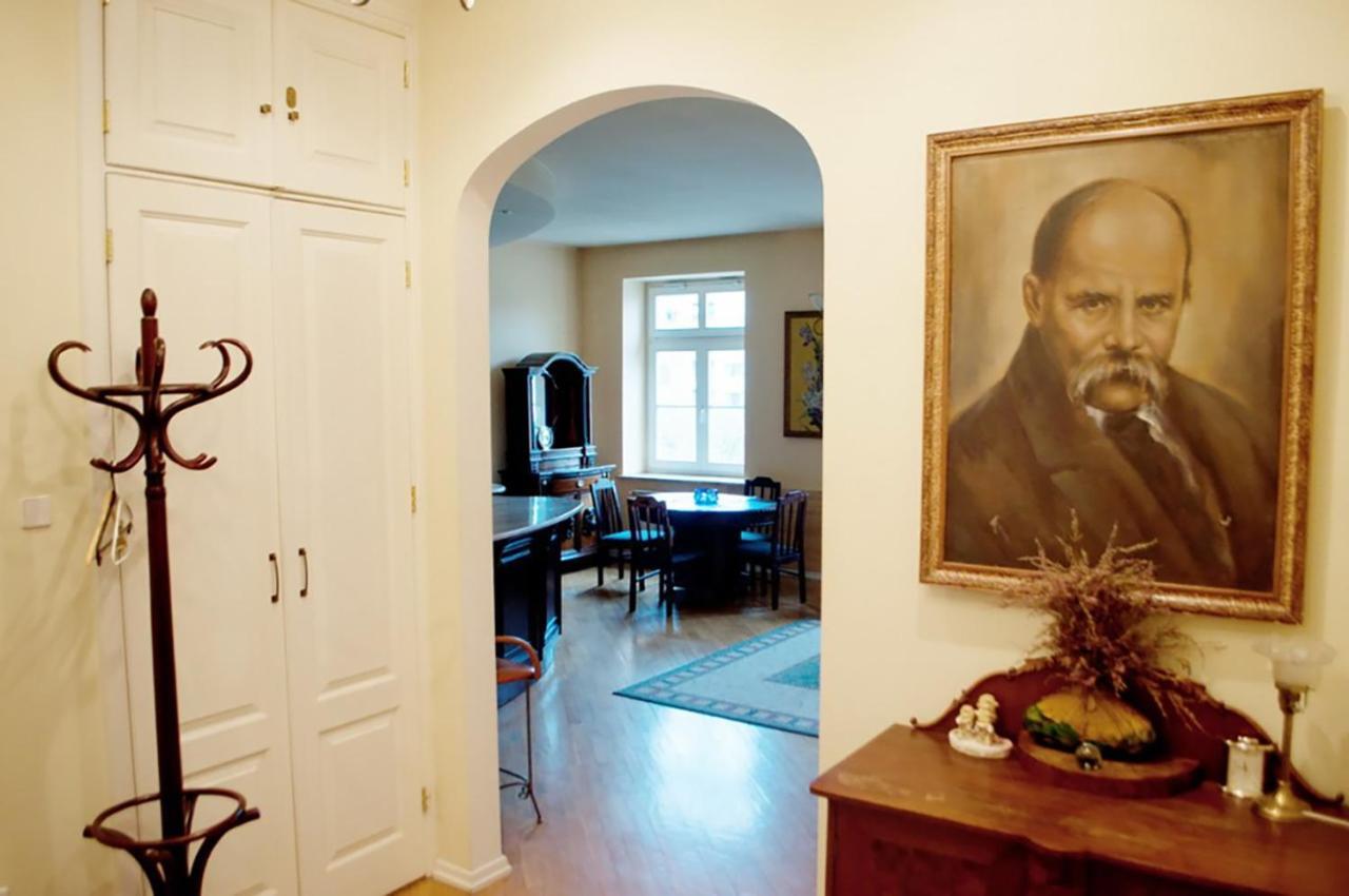 Two Bedroom Luxury Apartment Lviv Kültér fotó